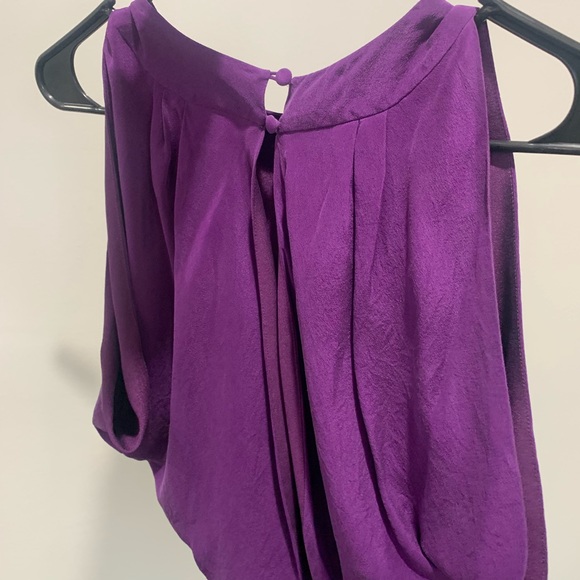 Bebe Open Back Top 💜💁🏻♀️ - Picture 7 of 7